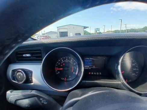 Used 2016 Ford Mustang Premium RWD image 17