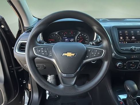 Used 2023 Chevrolet Equinox LT FWD image 11