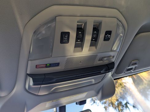 Used 2021 Subaru Ascent Touring w/ Popular Package #2A image 27