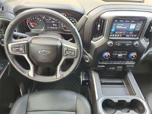 Used 2021 Chevrolet Silverado 1500 LT Trail Boss w/ Convenience Package II image 11