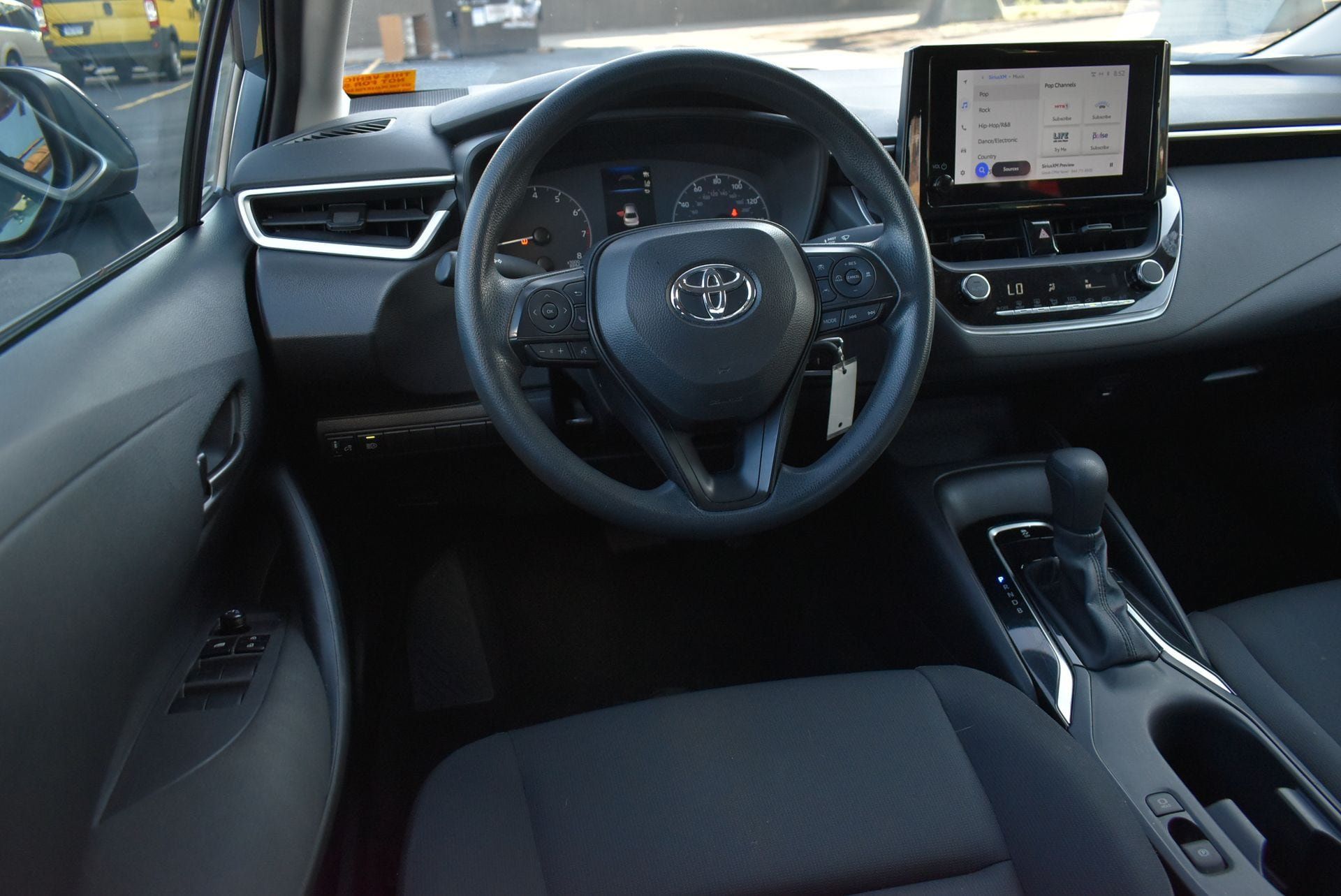 Used 2024 Toyota Corolla LE FWD image 16