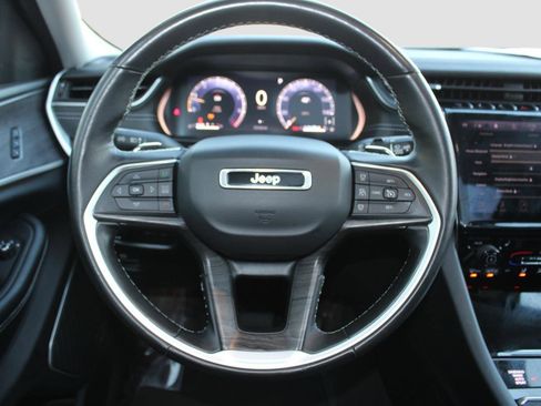 Used 2021 Jeep Grand Cherokee L Limited image 25