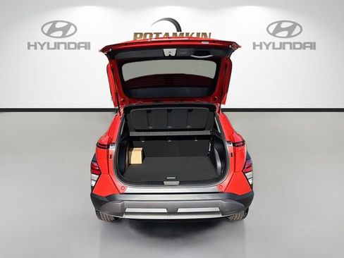 Used 2026 Hyundai Kona SEL Premium FWD image 23