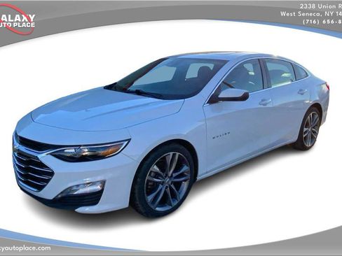Used 2023 Chevrolet Malibu LT image 1
