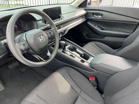Used 2024 Honda Accord EX image 18