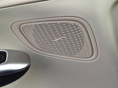 Certified 2026 Mercedes-Benz GLC 300 4MATIC image 15