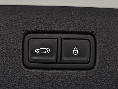 Used 2025 Genesis GV80 2.5T Prestige image 35