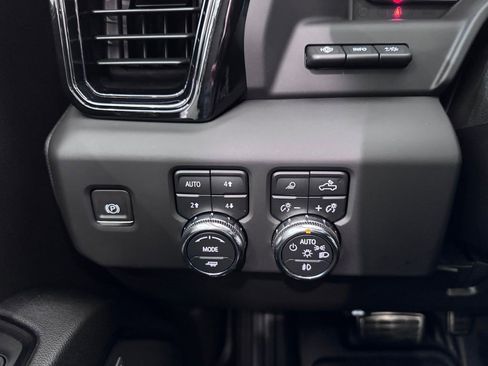 Certified 2024 GMC Sierra 3500 AT4 w/ AT4 Premium Plus Package image 21