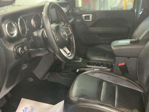 Used 2023 Jeep Wrangler Unlimited Rubicon 392 w/ Xtreme Recon 35" Tire Package image 11