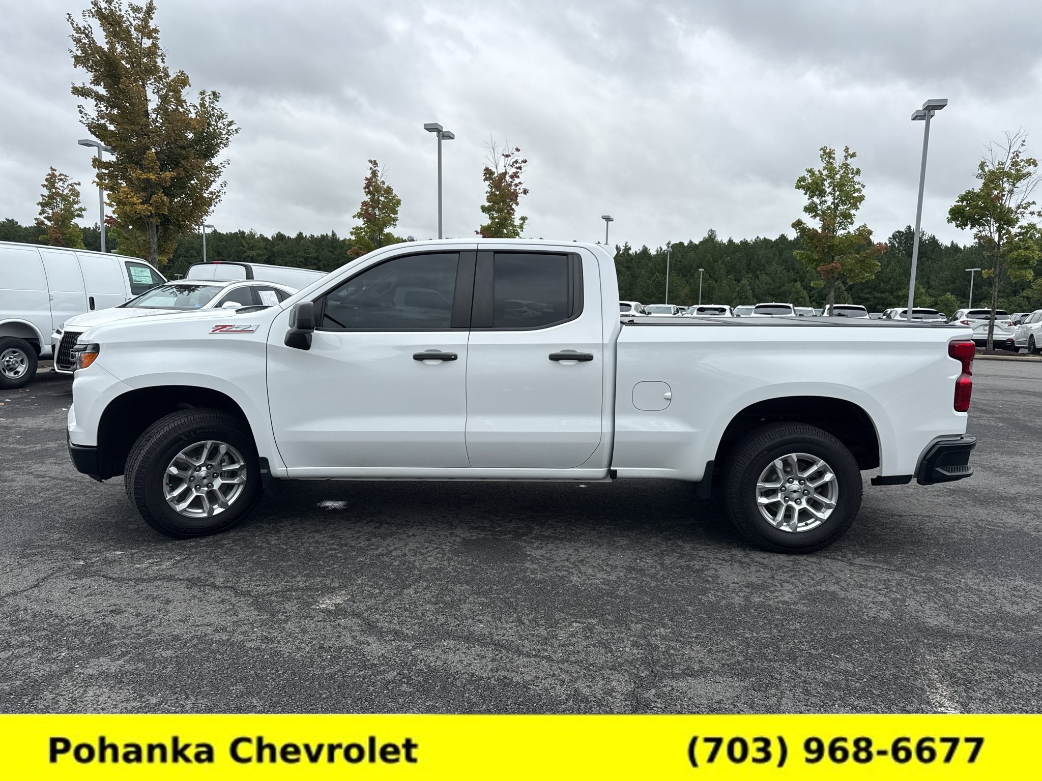 Used 2023 Chevrolet Silverado 1500 W/T w/ WT Value Package AWD/4WD image 4