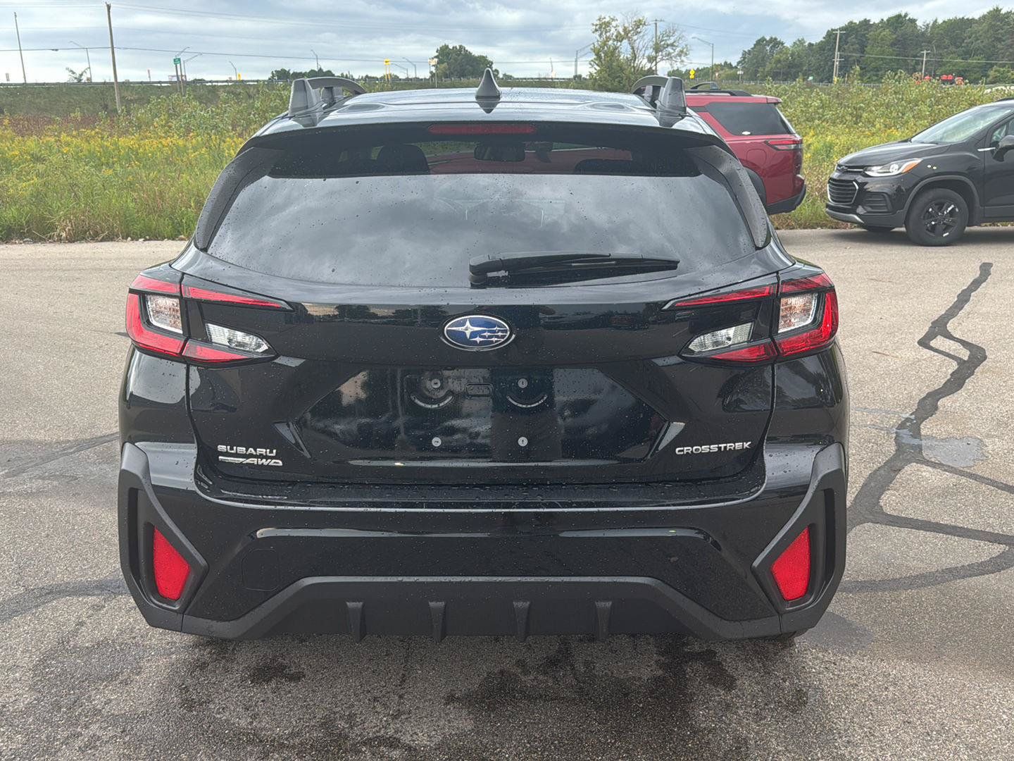Used 2025 Subaru Crosstrek 2.5i Premium AWD/4WD image 4