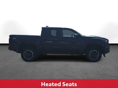 Certified 2025 Toyota Tacoma TRD Sport image 5