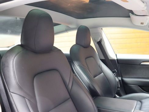 Used 2023 Tesla Model 3 Standard Range RWD image 60