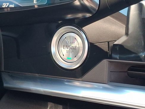 Used 2022 Chevrolet Corvette Stingray Preferred Cpe w/ Z51 Performance Package image 21