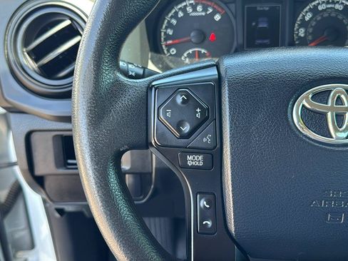 Used 2018 Toyota Tacoma SR RWD image 18