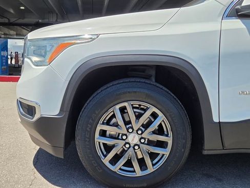 Certified 2019 GMC Acadia SLT AWD/4WD image 9