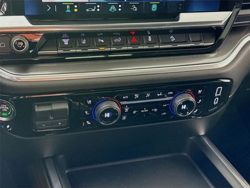 New 2026 Chevrolet Silverado 3500 High Country w/ High Country Premium Package image 11