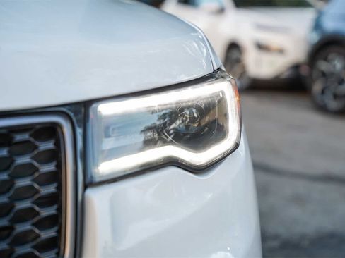 Used 2021 Jeep Grand Cherokee Limited X image 4