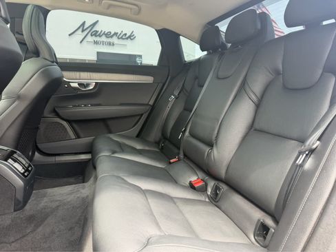Used 2023 Volvo S90 B6 Plus AWD/4WD image 14