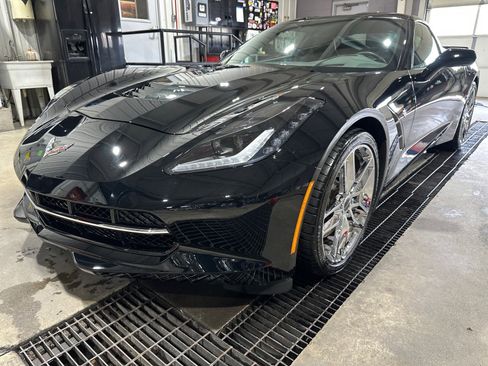 Used 2015 Chevrolet Corvette Stingray Coupe w/ 2LT Preferred Equipment Group image 3