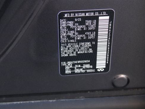 Used 2024 INFINITI QX80 Luxe image 34