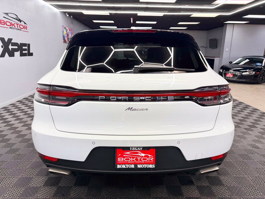 Used 2021 Porsche Macan AWD/4WD image 12