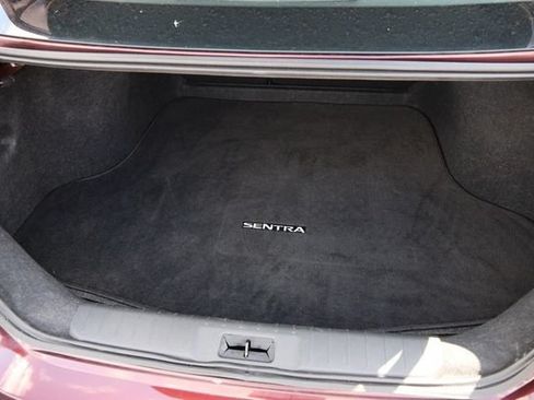 Certified 2025 Nissan Sentra SV FWD image 7