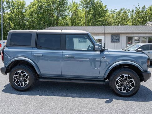 Used 2024 Ford Bronco Outer Banks AWD/4WD image 18
