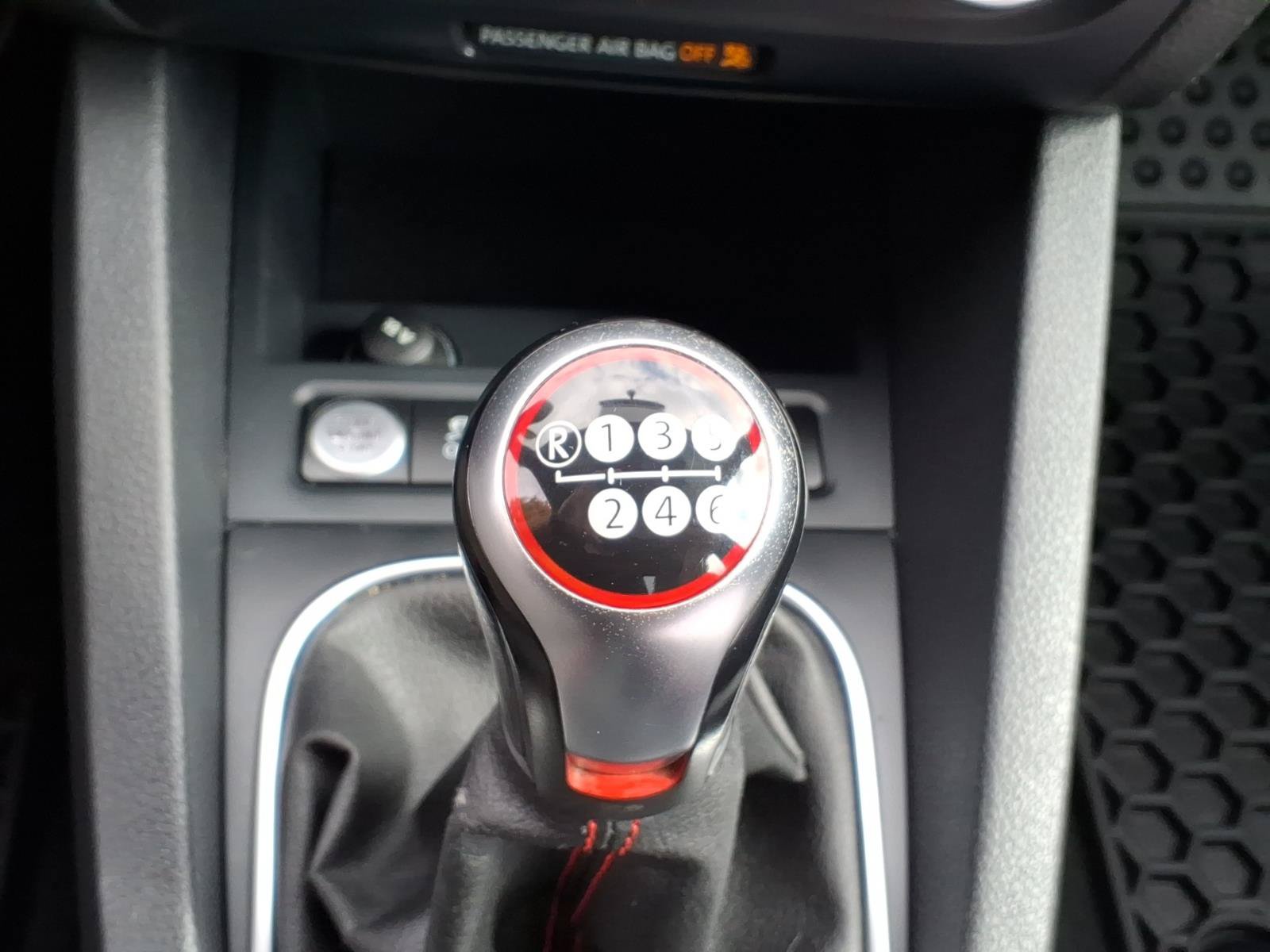 Used 2014 Volkswagen Jetta GLI Edition 30 FWD image 18