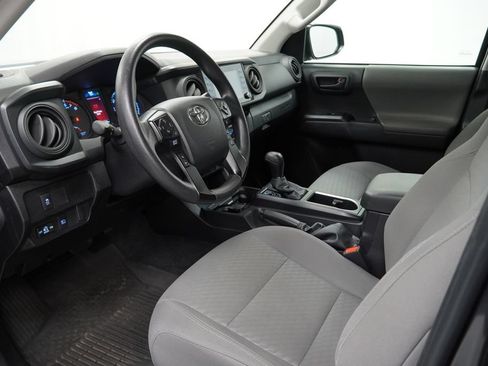 Used 2023 Toyota Tacoma SR AWD/4WD image 17
