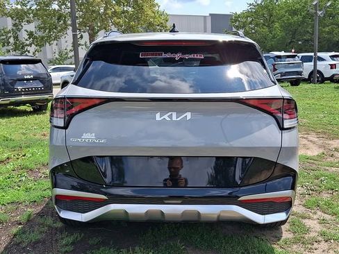 Certified 2023 Kia Sportage SX FWD image 5
