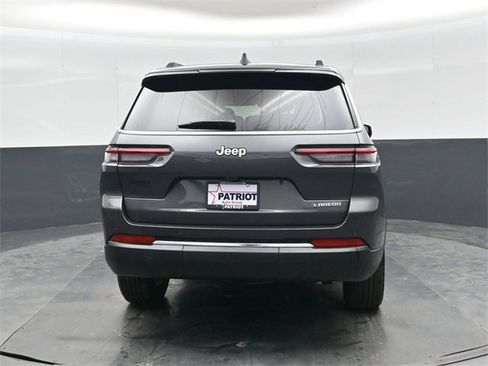 New 2025 Jeep Grand Cherokee L Laredo image 5