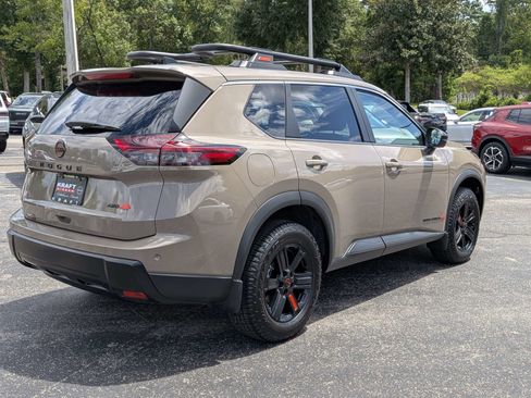 Used 2026 Nissan Rogue SV w/ Rock Creek Premium Package AWD/4WD image 4