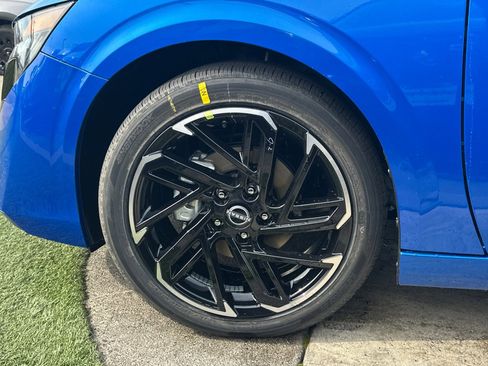 New 2026 Nissan Sentra SR image 24