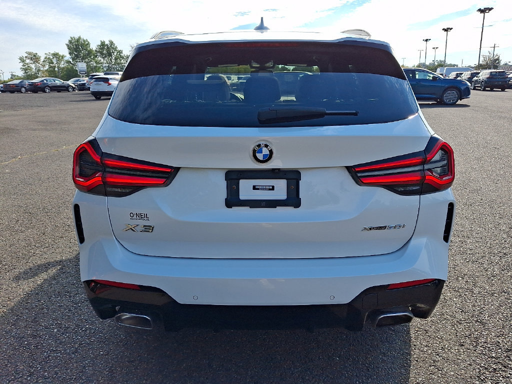 Used 2022 BMW X3 xDrive30i w/ M Sport Package 2 AWD/4WD image 5