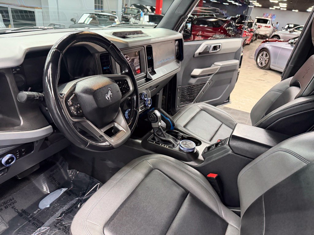 Used 2023 Ford Bronco Black Diamond AWD/4WD image 31