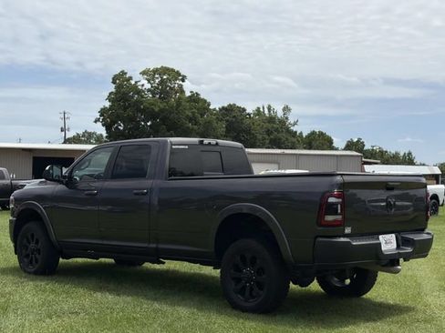 Used 2020 RAM 2500 Laramie AWD/4WD image 9