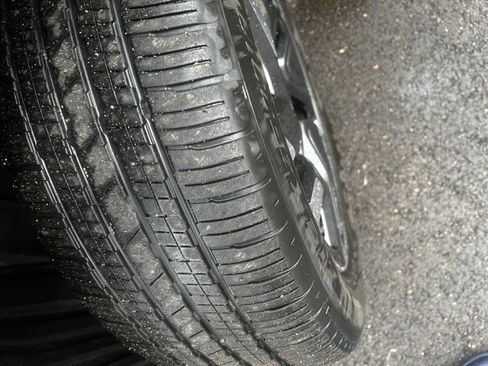 Used 2025 Subaru Forester Limited w/ Popular Package #2 image 4