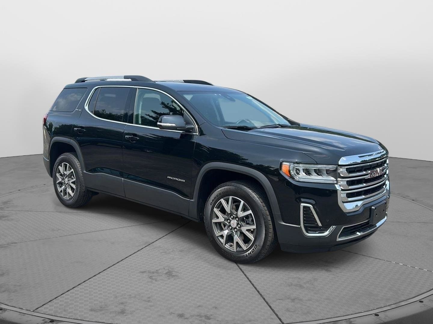 Used 2023 GMC Acadia SLE w/ Driver Convenience Package AWD/4WD image 1