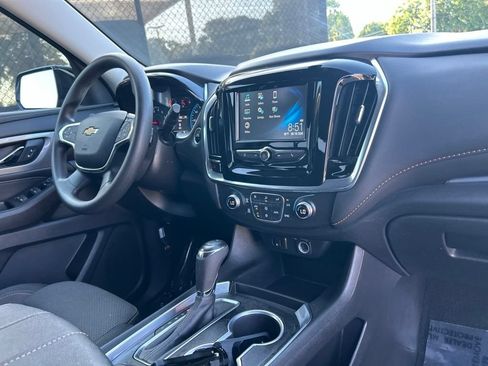 Used 2019 Chevrolet Traverse LS FWD image 24