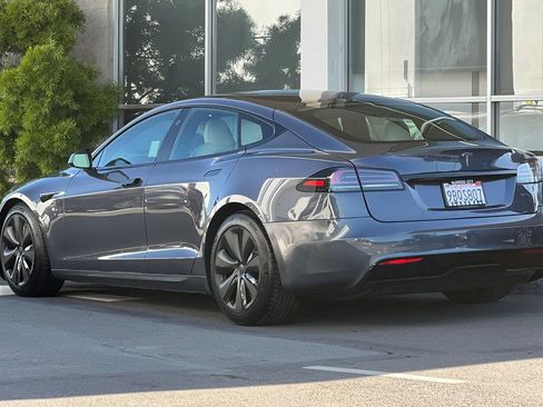 Used 2022 Tesla Model S AWD/4WD image 6
