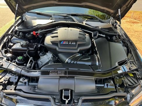 Used 2010 BMW M3 Convertible 2D image 34