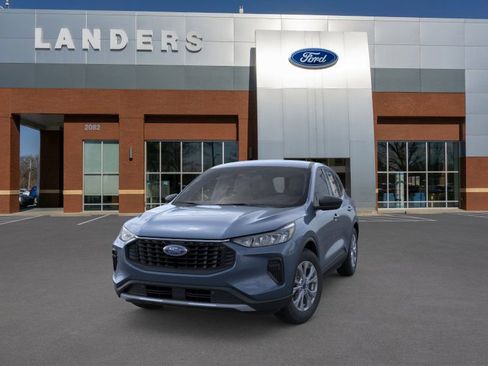New 2025 Ford Escape Active image 2