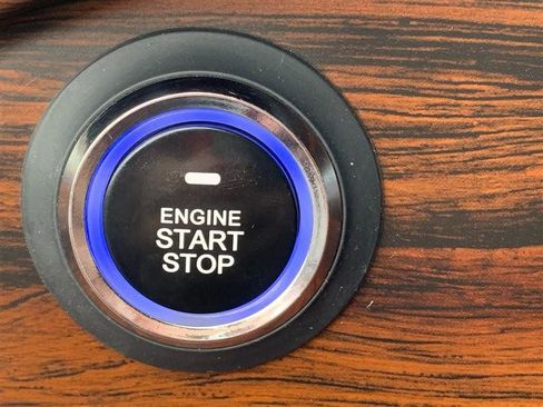 Used 1992 Oldsmobile Custom Cruiser image 22