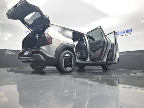 New 2026 Kia EV9 Wind AWD/4WD image 63