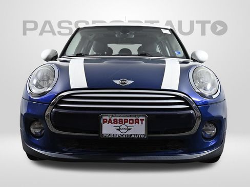 Used 2015 MINI Cooper 4-Door Hardtop FWD image 2