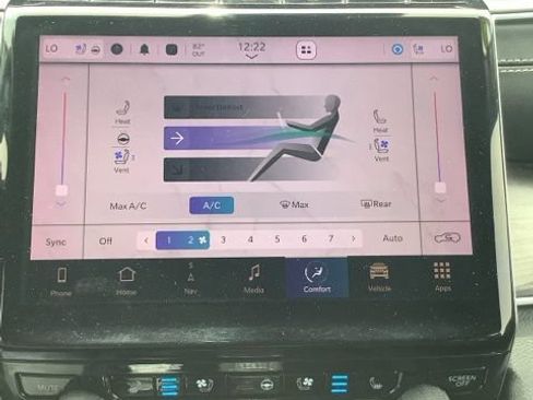 Certified 2023 Jeep Grand Cherokee Limited w/ Luxury Tech Group II AWD/4WD image 27