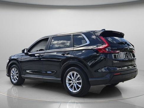 Certified 2026 Honda CR-V EX image 8