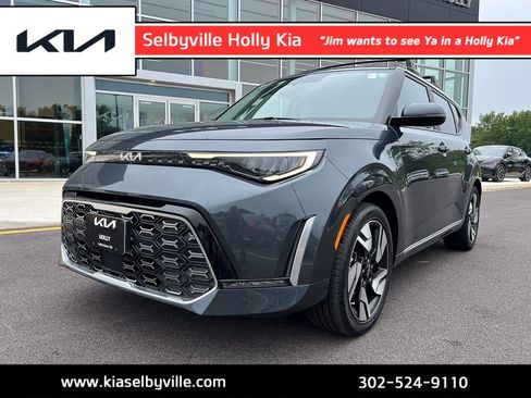 Used 2025 Kia Soul GT-Line w/ GT-Line Technology Package FWD image 1