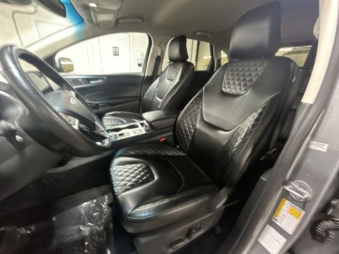 Used 2024 Ford Edge Titanium image 21